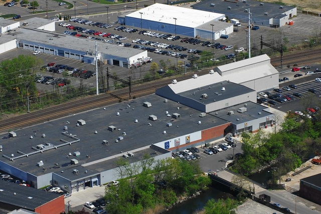 450 Scofield Ave. Service & Parts Center
